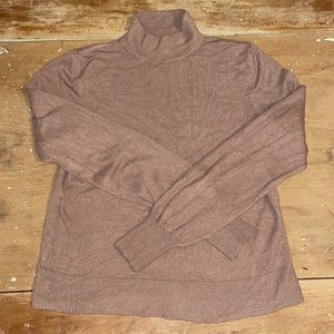 Super soft Philosophy sweater size small